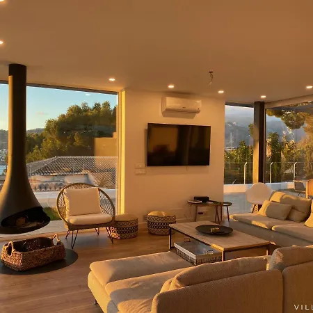 Velas Villa