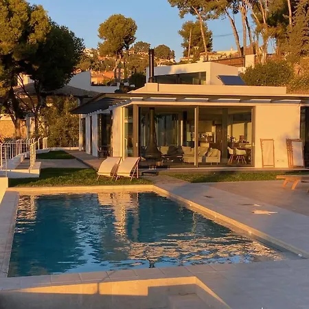 Villa Velas *