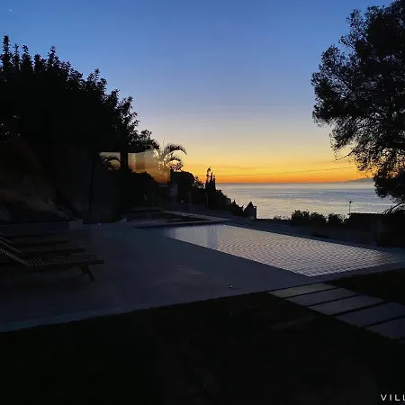 Villa Velas *