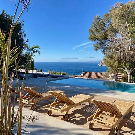Villa Velas